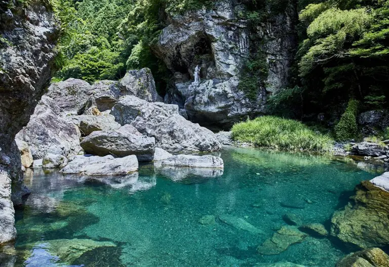 Nakatsu Gorge
